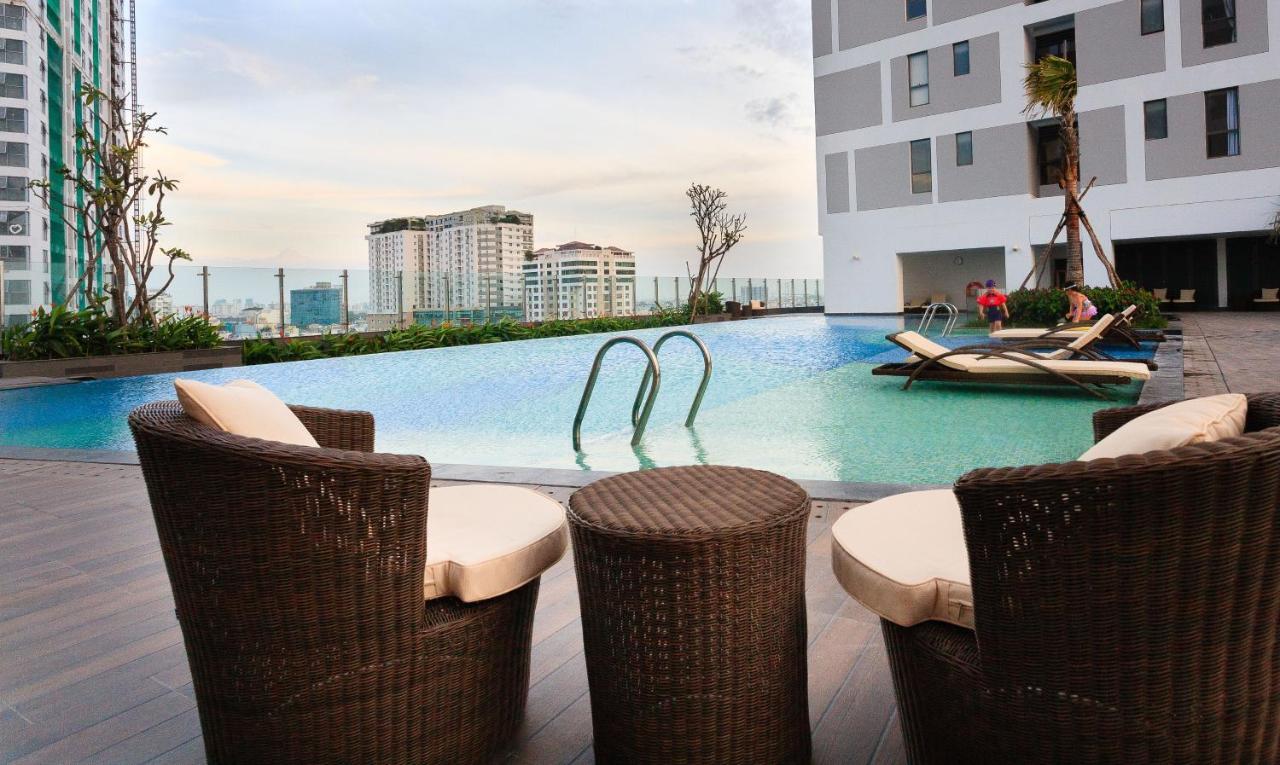 Homet Saigon Rivergate - Free Pool & Gym & Pickup Services Ho Chi Minh City Exterior photo